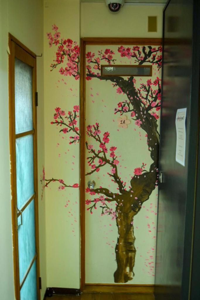 Peace House Sakura Vandrarhem Kyoto Exteriör bild